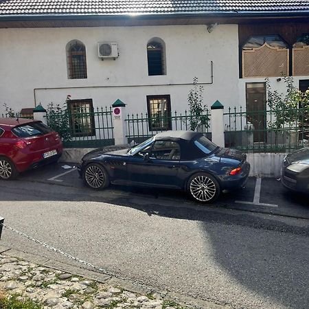 Bistrik Rose Apartment Szarajevó Kültér fotó