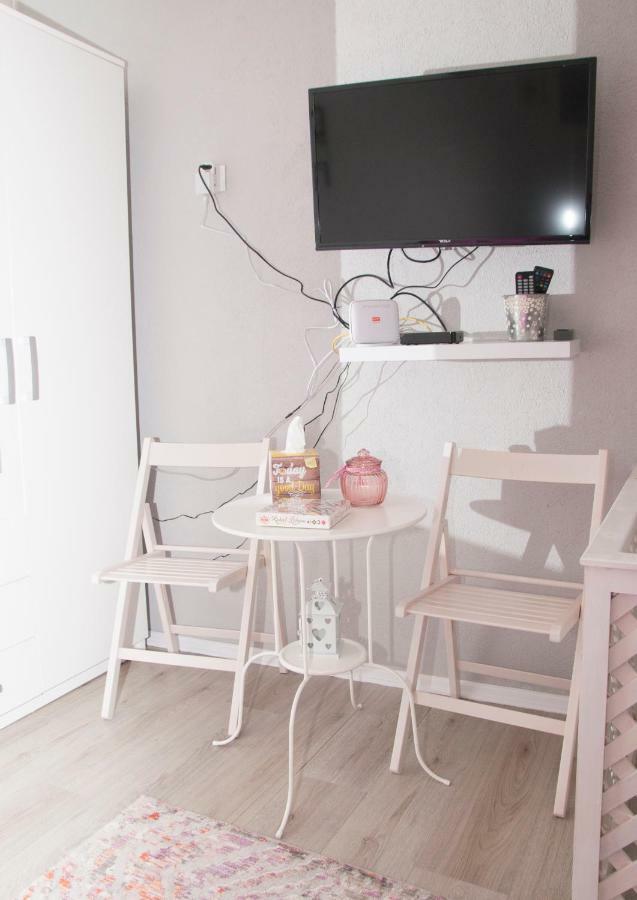 Bistrik Rose Apartment Szarajevó Kültér fotó